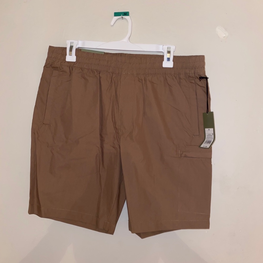 Men cargo shorts